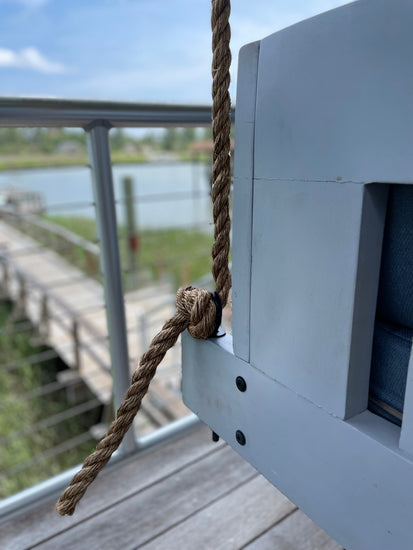 savannah swing bed corner view