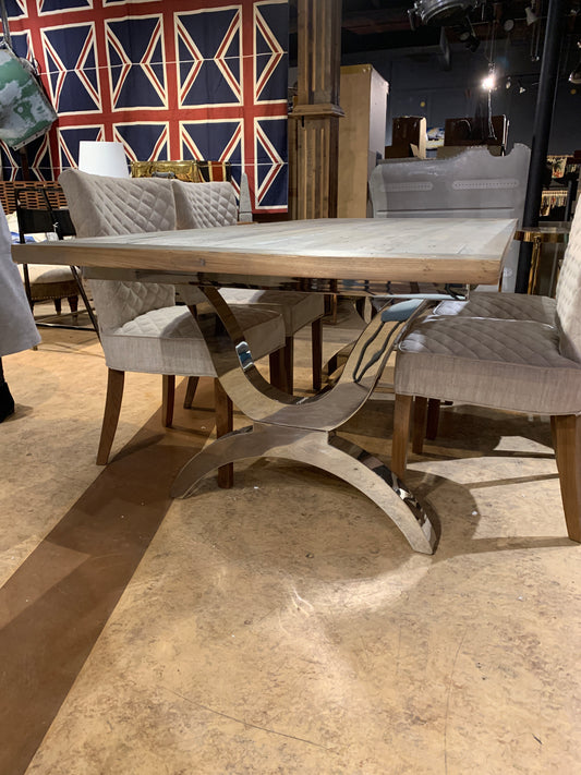 Savannah Belle Dining Table