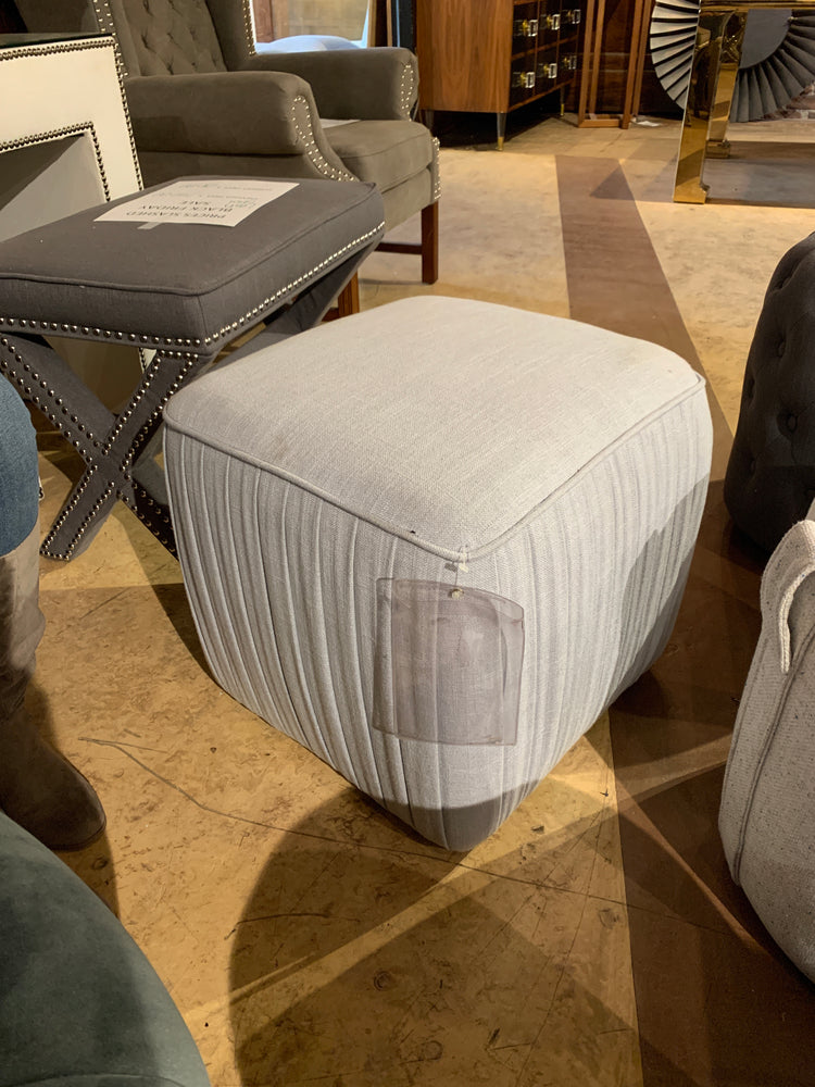 Olivia Ottoman